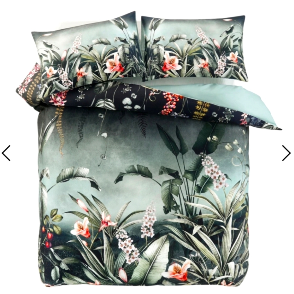 AVALANA GARDENS OF PETRA KING BED SET